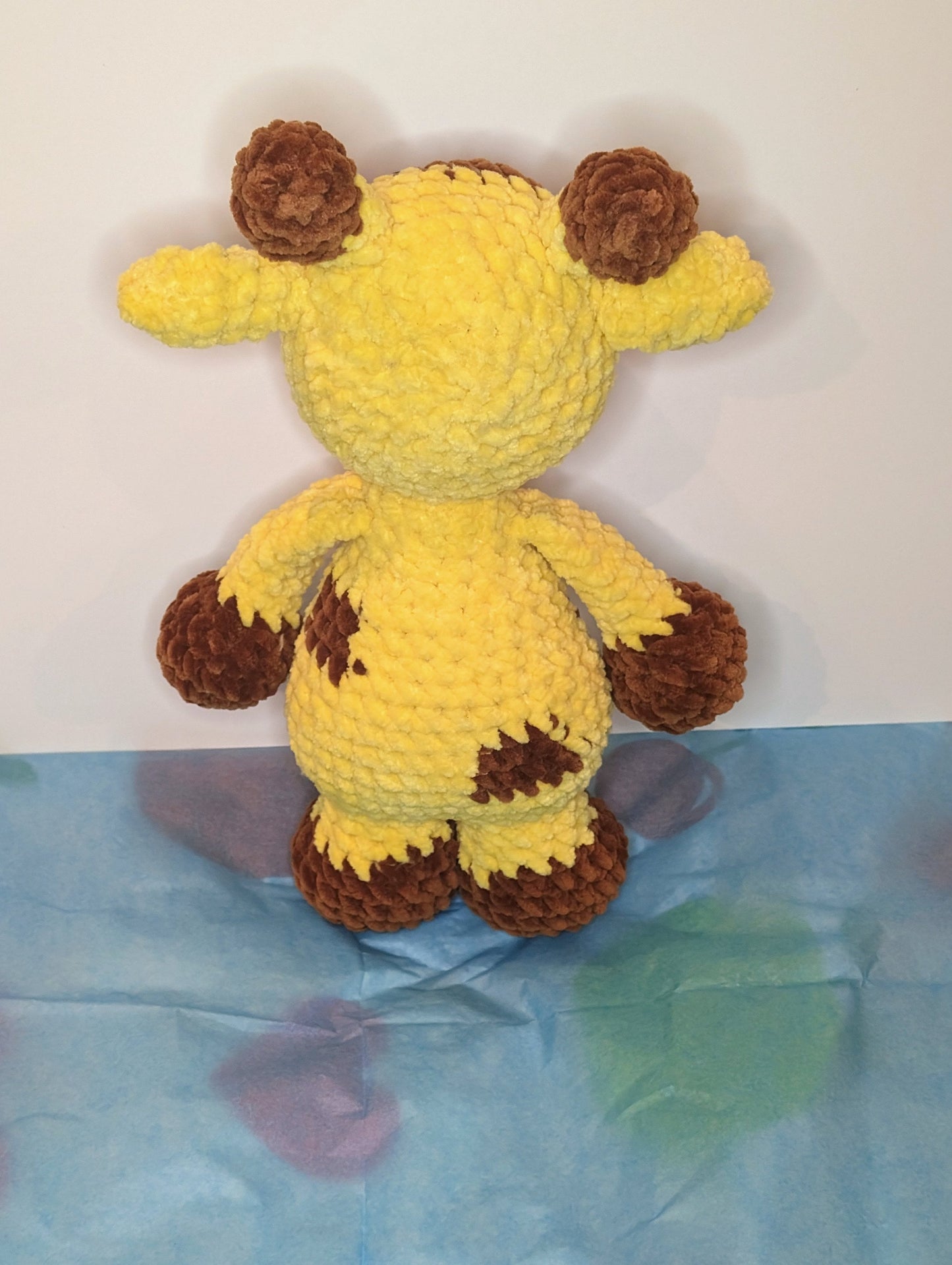 Giraffe Plushy Yellow and Brown