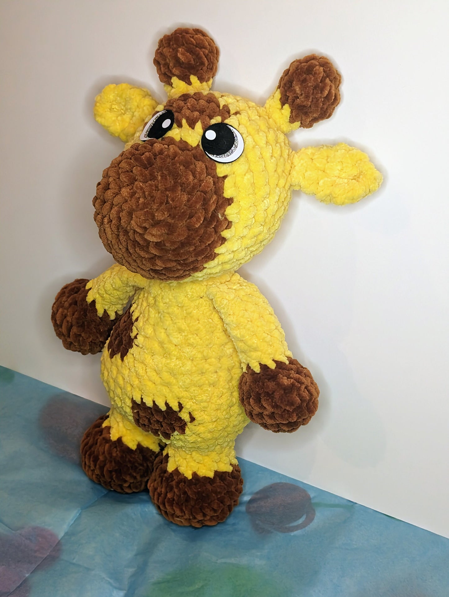 Giraffe Plushy Yellow and Brown